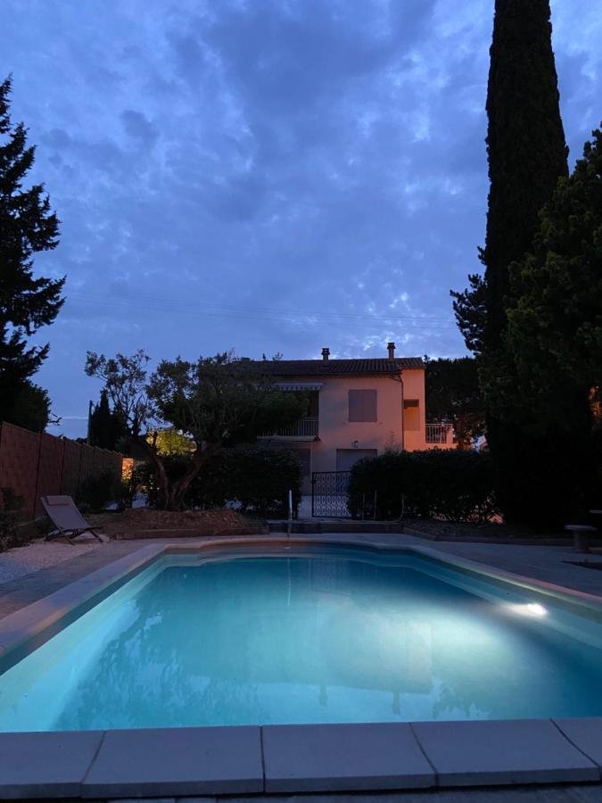 Gite "Au Bout Du Chemin" Beaumes-de-Venise Exterior photo